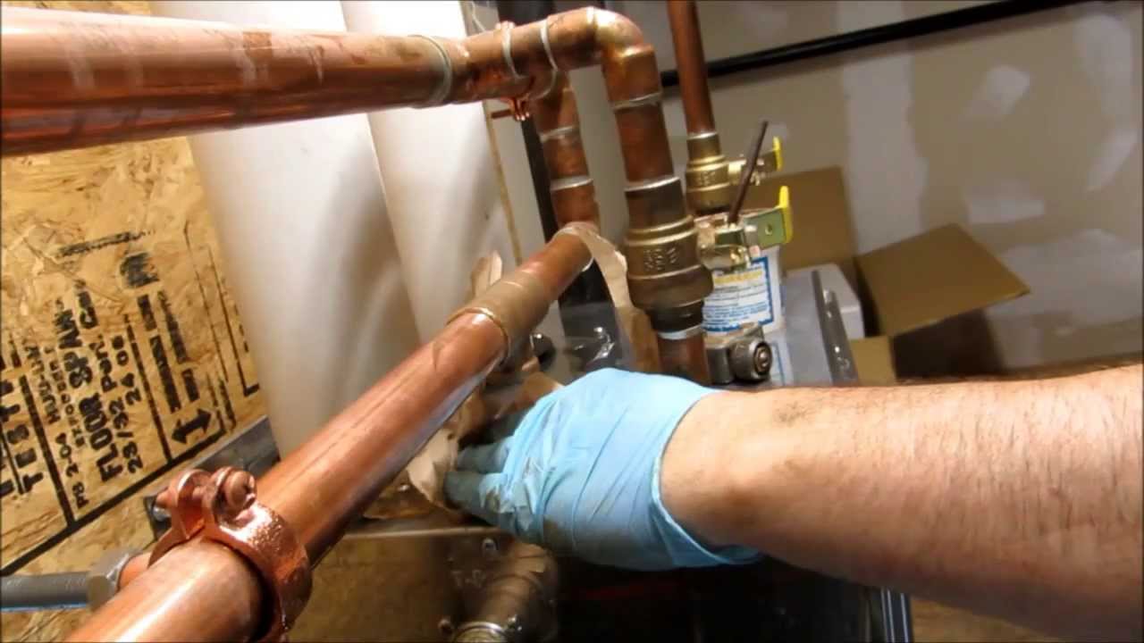 Installing Copper Pipes For A Tankless Water Heater